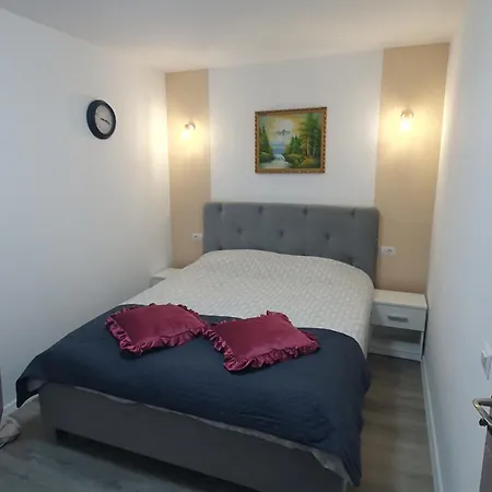 2 Valea Rosie - Parter * Craiova